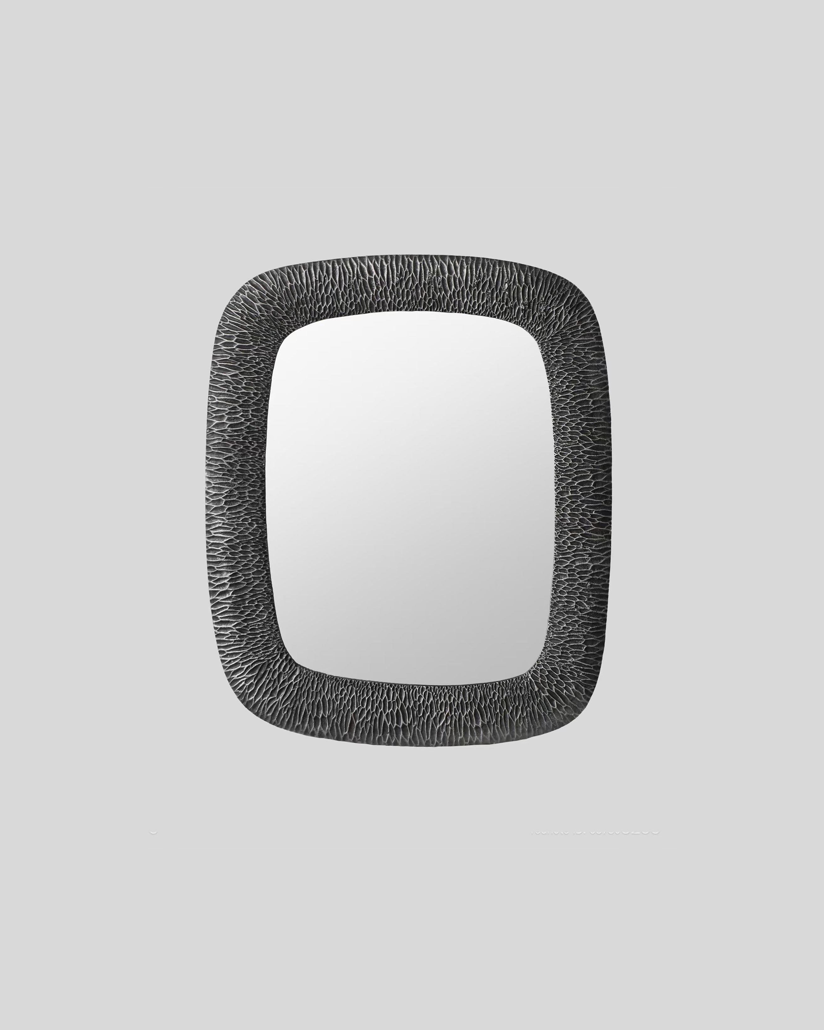 CREST METAL MIRROR B